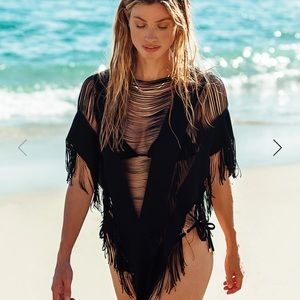 Cover up Black Haute Summer Poncho by Beach Bunny